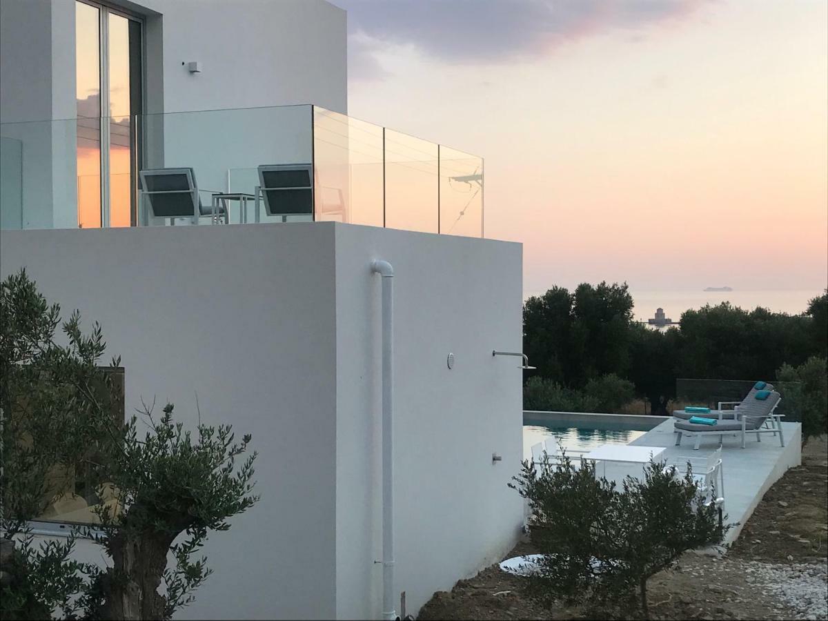Kalypso Residence Methoni  Extérieur photo